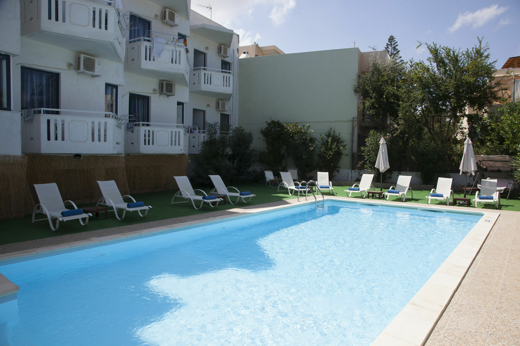 Evexia Boutique Hotel & Spa Agia Marina  Bagian luar foto
